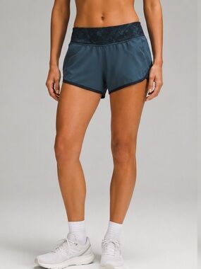 Lululemon Speed Shorts 2.5” Low Rise Teal Blue Black Women’s Running Shorts Sz 8
